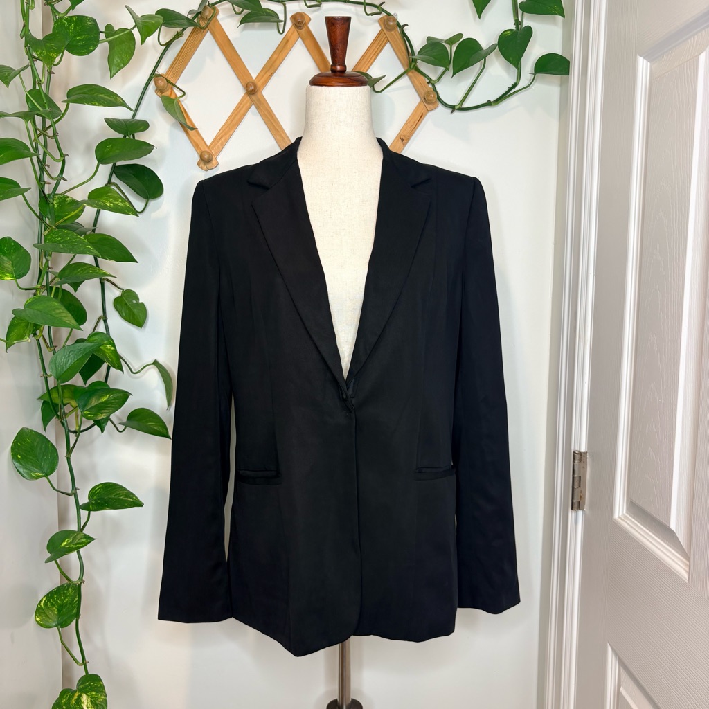 Elie Tahari Black Hidden Single Button Blazer
